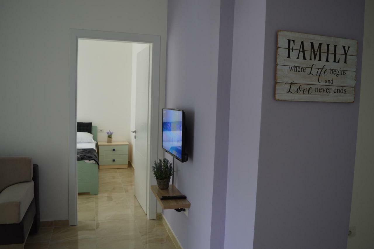 Blini Seaside Apartment Shëngjin Esterno foto